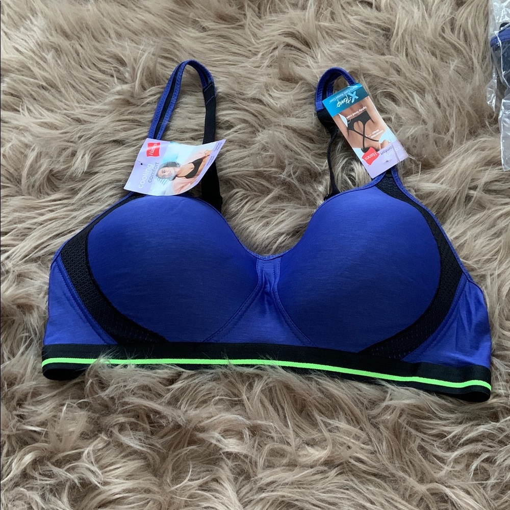 Hanes Women's X-Temp Wireless Bra with Cooling Mesh, Full-Coverage